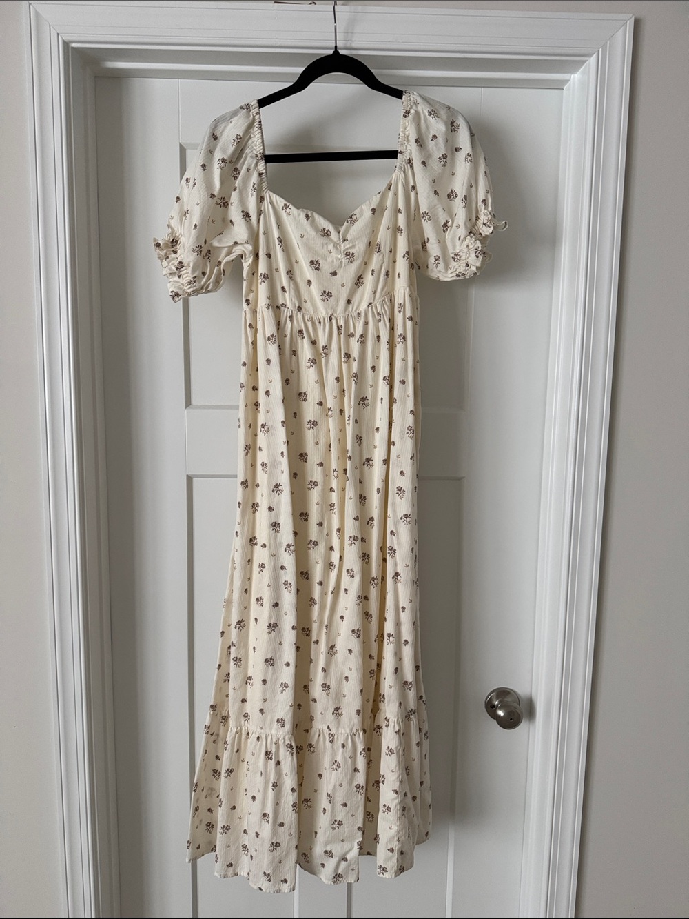 Rylee + Cru Cream Floral Maxi Dress - Picture 4 of 8